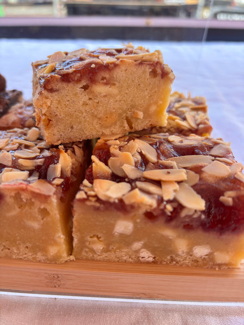 Bakewell Blondie